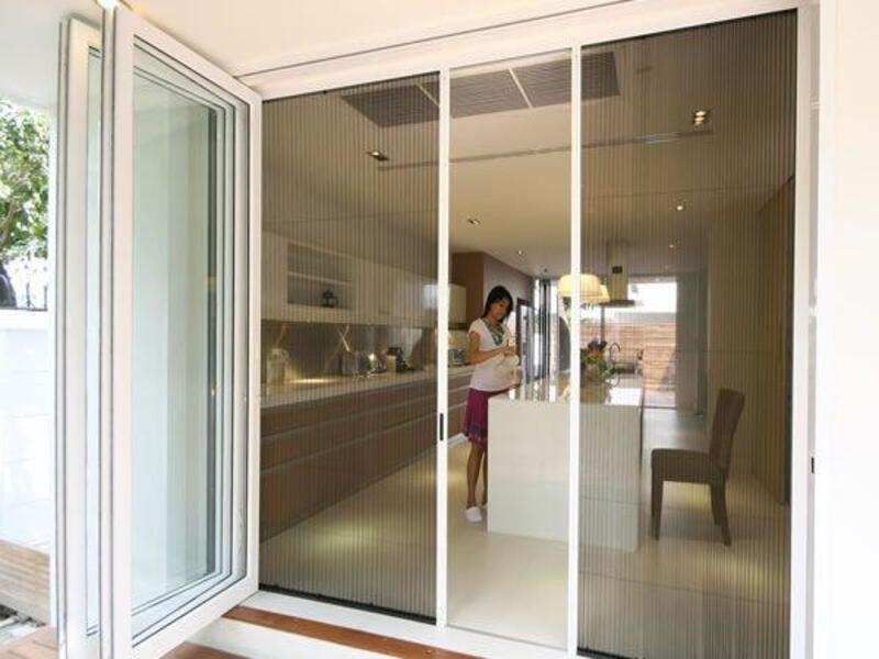 Cửa chống muỗi