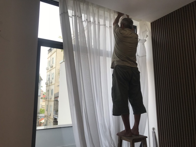 Lắp đặt rèm vải